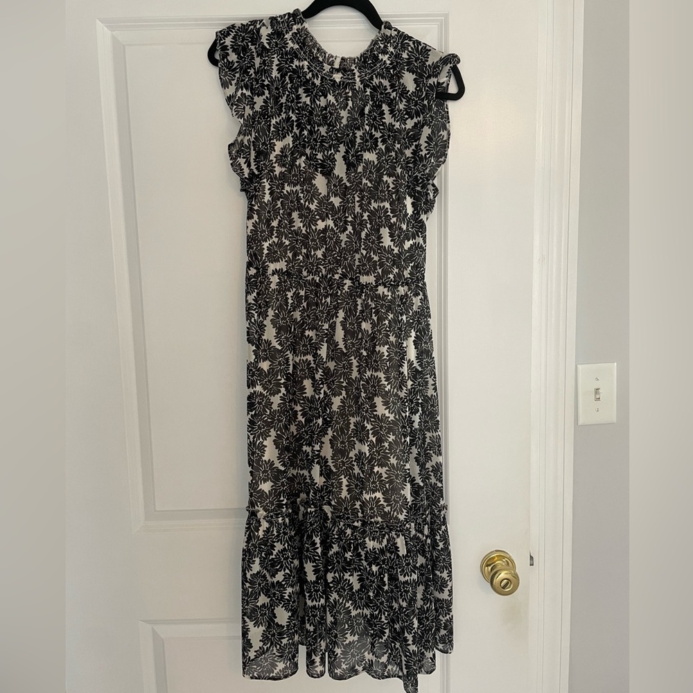 Ann Taylor Black Floral Dress